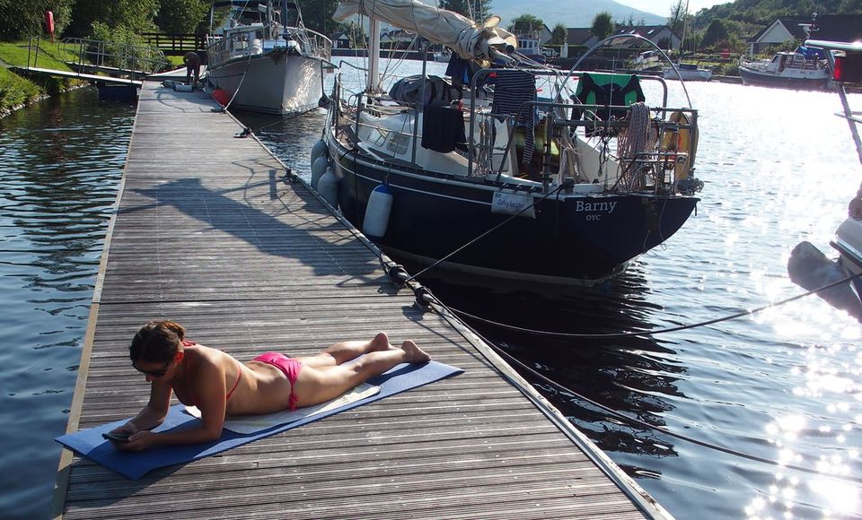 napozs a Kaledniai-csatornban