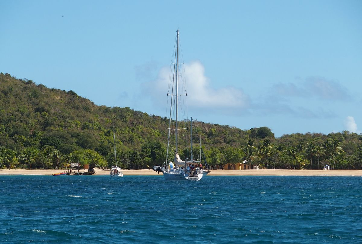 Karib-szigetek, Canouan