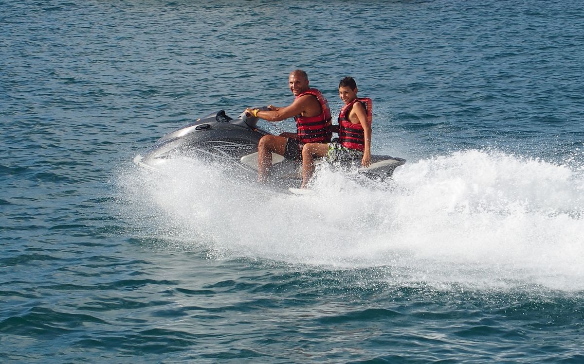 St. Lucia Rodney bay jet-ski karcsonyi ajndk